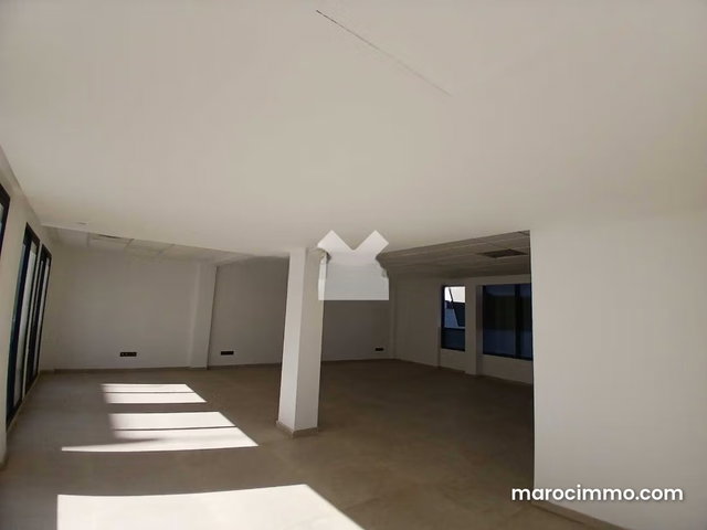 Bureau à Louer de 88.0 m² à Casablanca, Oulfa — 4