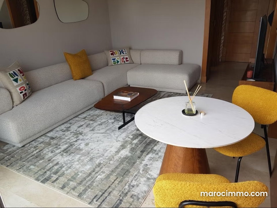 Furnished Studio for Rent in Racine