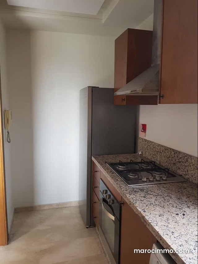 Furnished Studio for Rent in Racine — 3