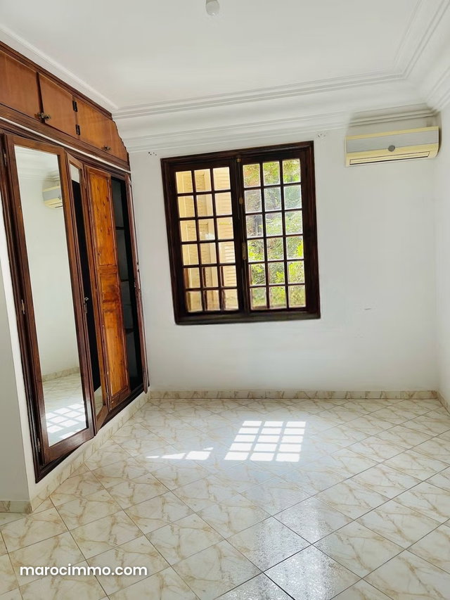 Bel appartement à vendre vide à Gueliz — 2