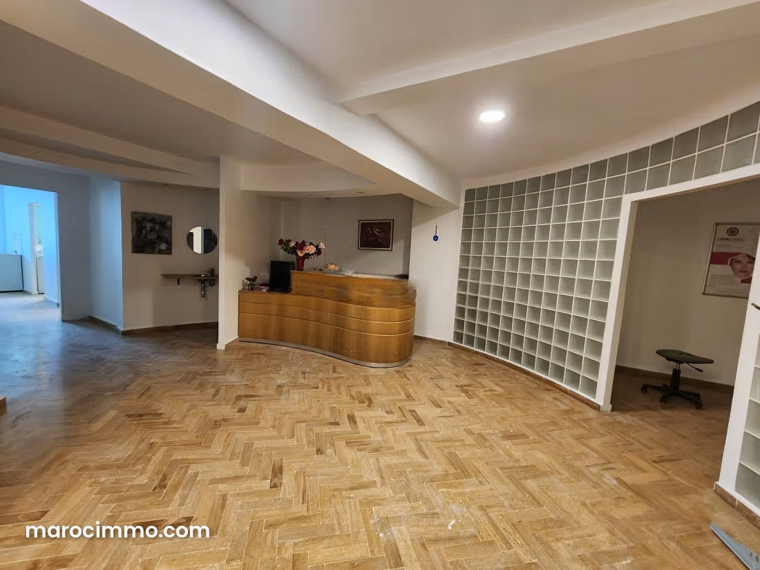 138 m² Professional Office in Bourgogne, Casablanca — Casablanca