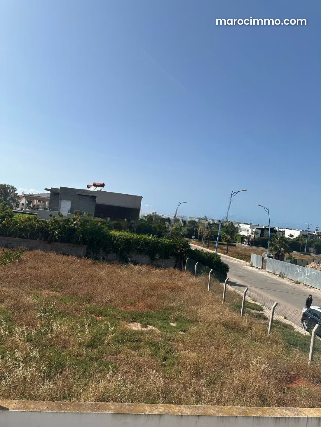 600 m² Plot of Land for Sale in Dar Bouazza — Dar Bouazza