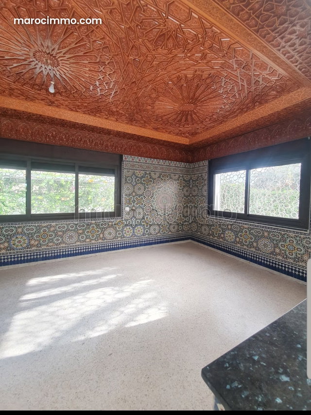 Villa à louer à Cil — 4