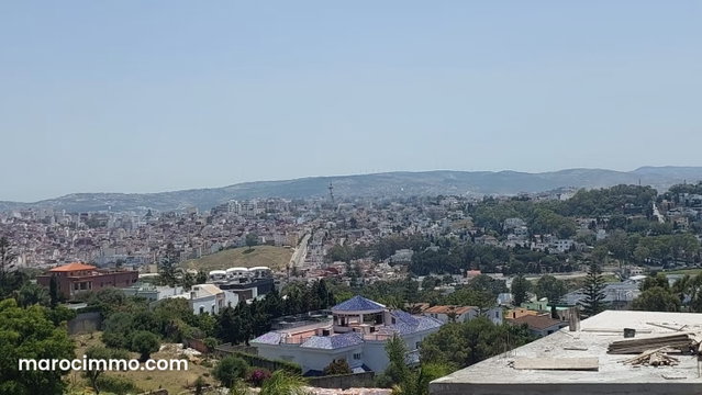 Belle Villa avec Piscine à vendre à Jbel Kbir — 2