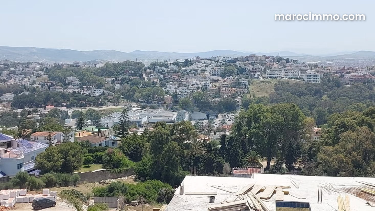 فيلا فاخرة بحديقة ومسبح في جبل كبير طنجة — طنجة