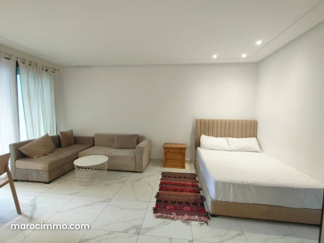 Furnished studio with terrace for rent in Ferme Bretone, Casablanca — Casablanca