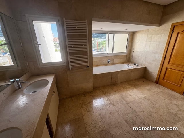 Magnificent villa for rent in Darbouazza — 2