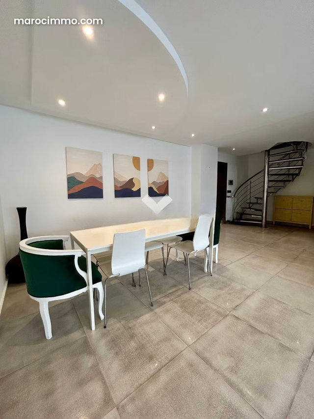 Appartement à Louer de 165.0 m² à Casablanca, Maarif — 3