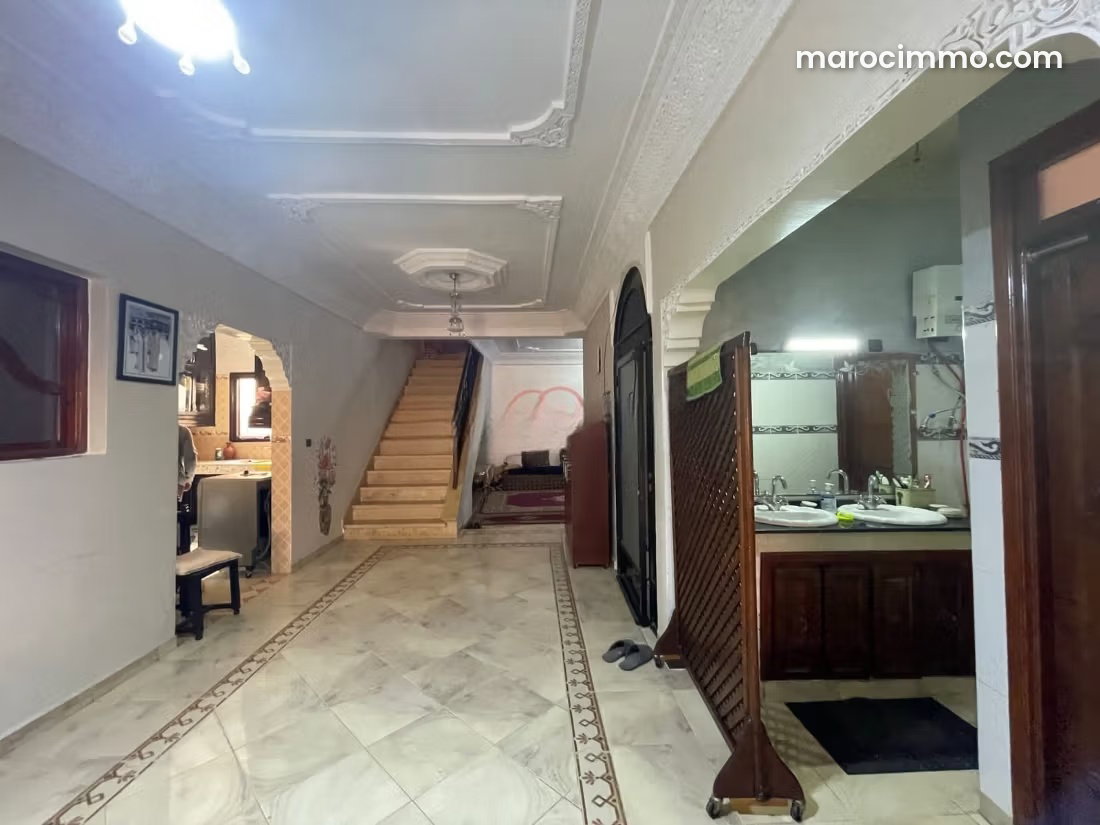 R2 Mixed-Use Building for Sale in M'Hamid, Marrakech — Marrakesh