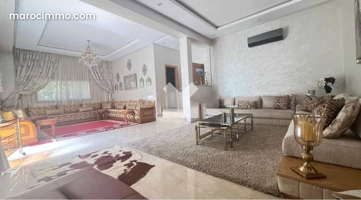 342 m² Villa, 4 Bedrooms with Terrace and Garage, Oulfa, Casablanca — Casablanca