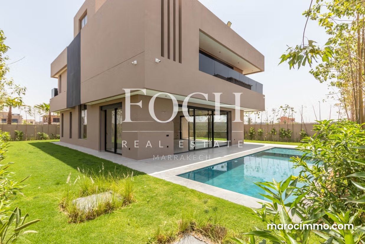 Villa haut standing à vendre à l'Agdal, Marrakech — Marrakech