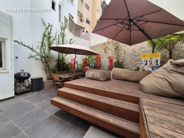 Furnished Apartment with Terrace – Quiet Neighborhood — 2