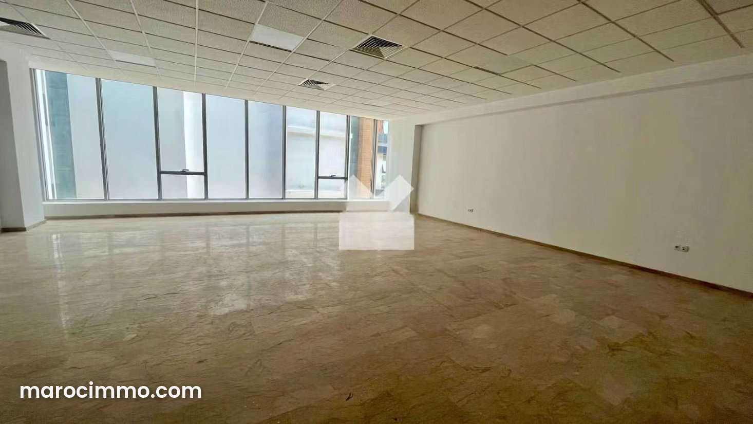 91 m² Office in Sidi Maarouf, Casablanca, with Unobstructed Views — Casablanca