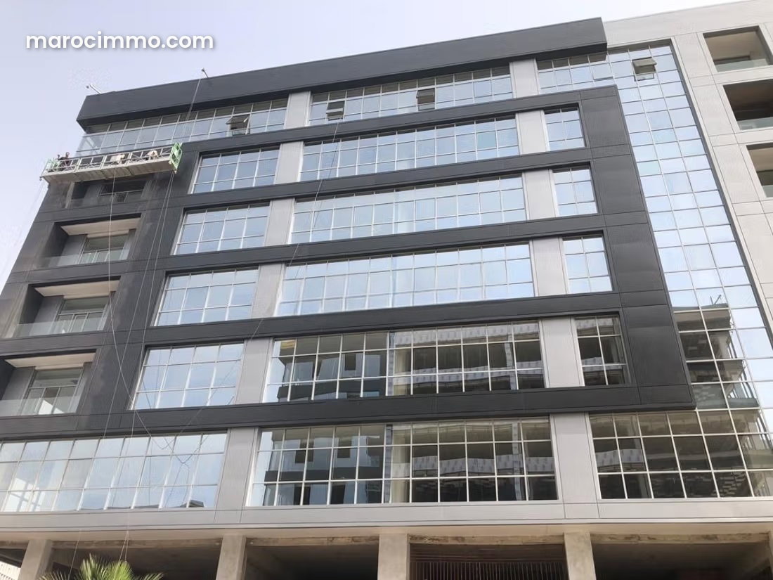 85 m² Office for Rent, Sidi Maarouf, Casablanca, Modern Building — Casablanca