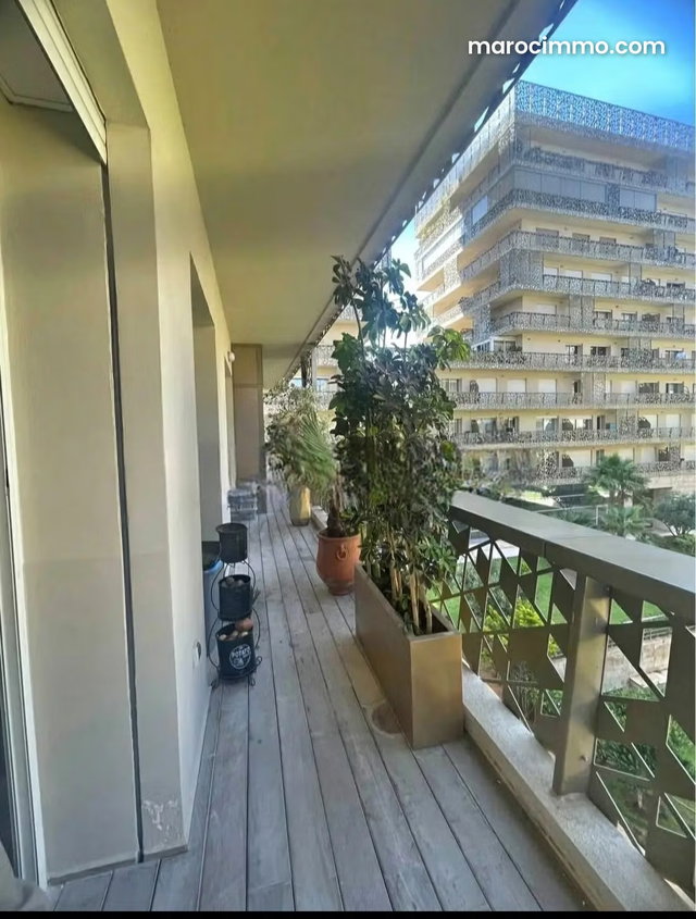 Appartement A vendre — 3