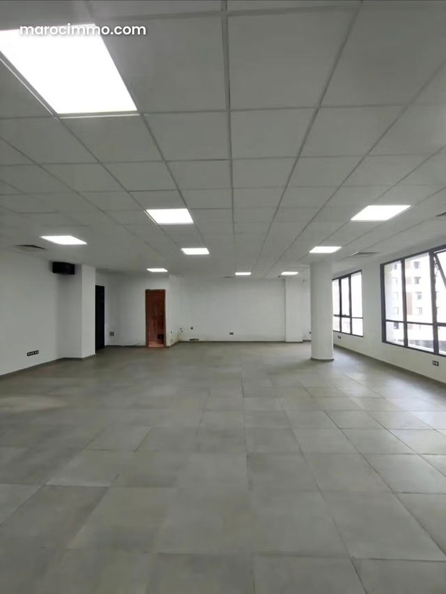 Office in a Strategic Location — Casablanca