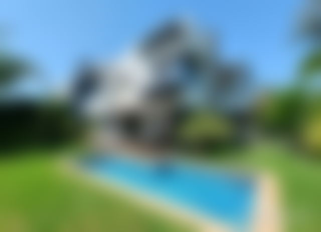 500 m² Villa with Swimming Pool, Central Bouskoura — Bouskoura