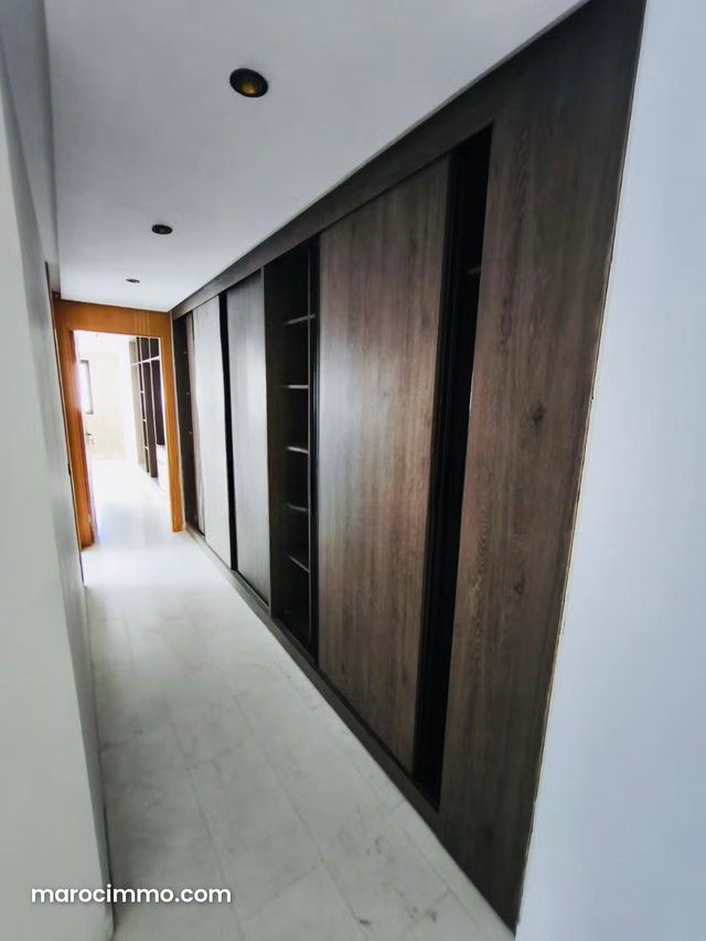 Magnifique Appartement en Location Neuf à Rabat Souissi — 2
