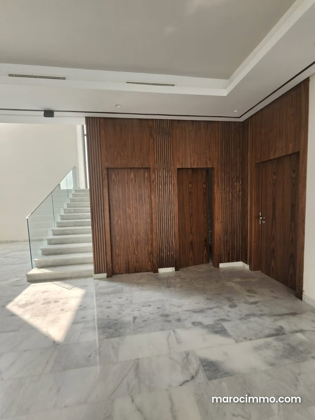 Location Villa à El Menzeh — 5