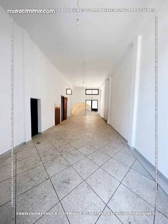 Maison à vendre 2 locaux commerciaux AL Massar, Marrakech — 2