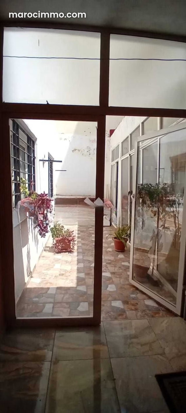Appartement à Vendre de 122.0 m² à Casablanca, Hay Hassani — 2
