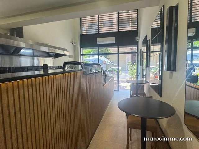 À louer Local Restaurant/snack vide au cœur de Guéliz — 4