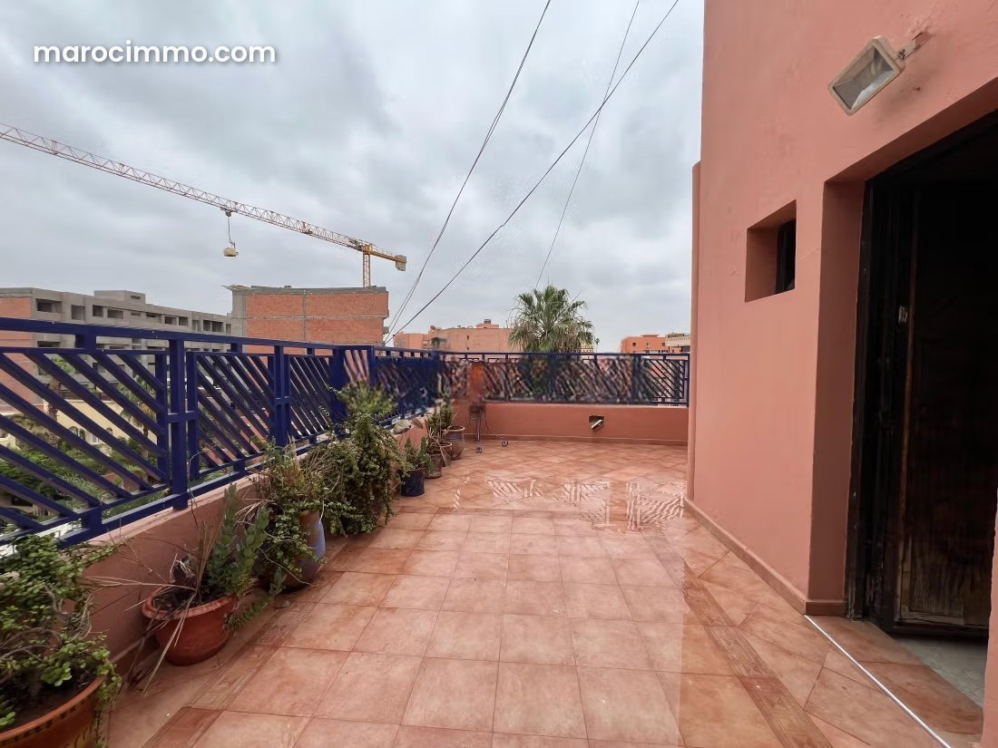 240 sqm Top-Floor Apartment, Gueliz, Marrakech — Marrakesh