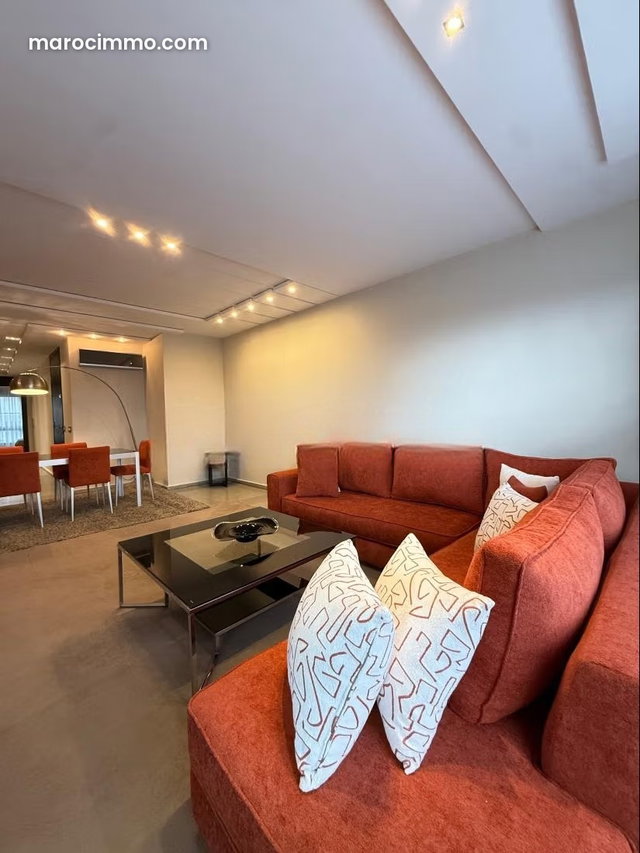 Magnificent 3-bedroom apartment for rent with pool — 3