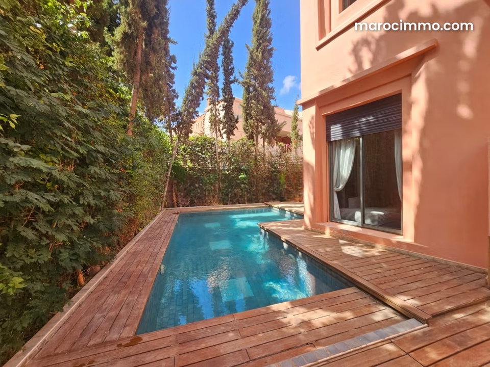 A louer superbe villa meublé à Targa