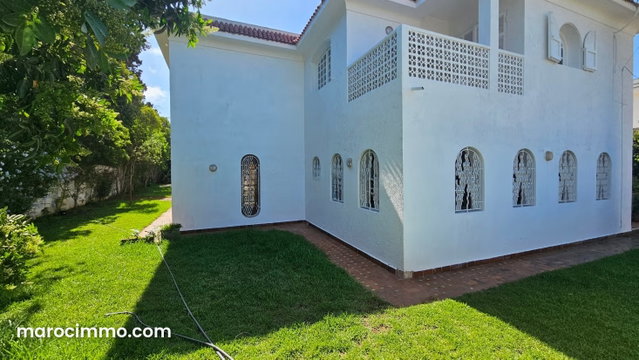 Grande villa 5CH 900 m2 avec piscine à ANFA — 2