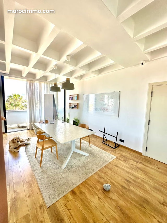 Installez Votre Activité au Cœur de Casablanca – Bureau Chic & Calme de 90 m² — 3