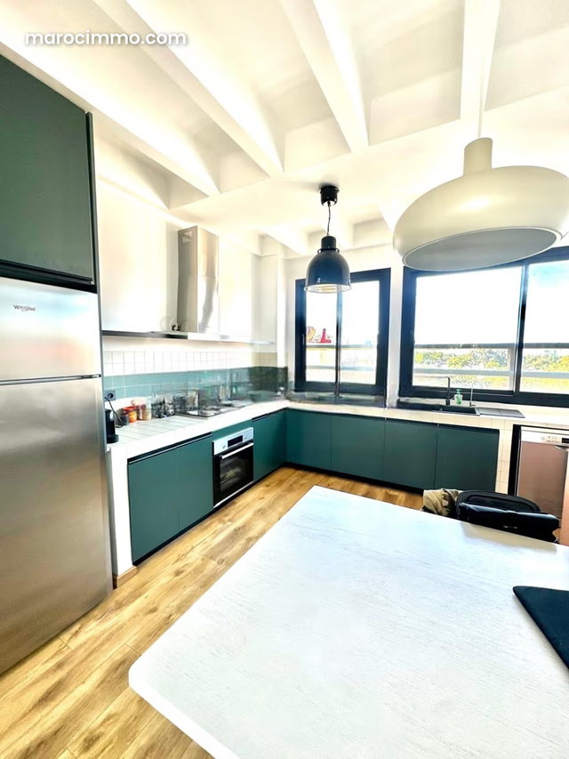 Installez Votre Activité au Cœur de Casablanca – Bureau Chic & Calme de 90 m² — 5