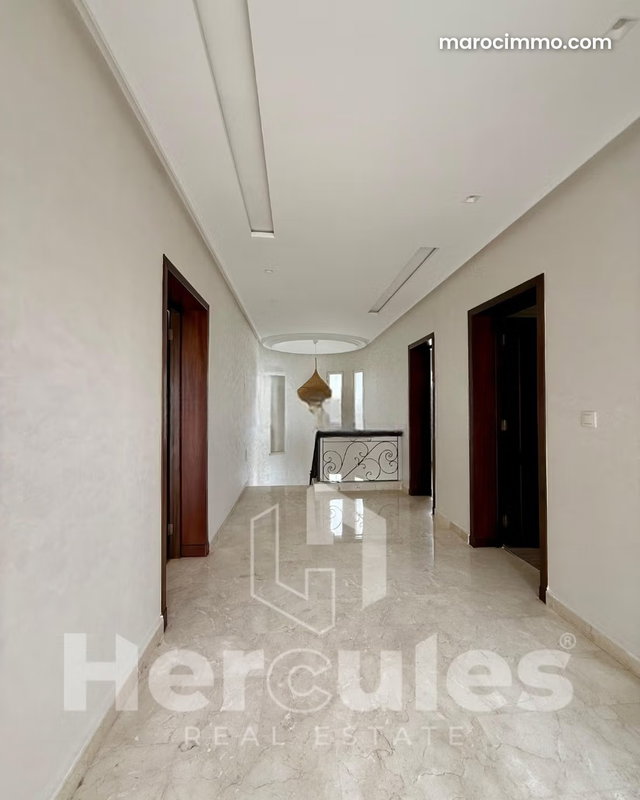 Villa de Luxe à Vendre à Boubana, Tanger — 2