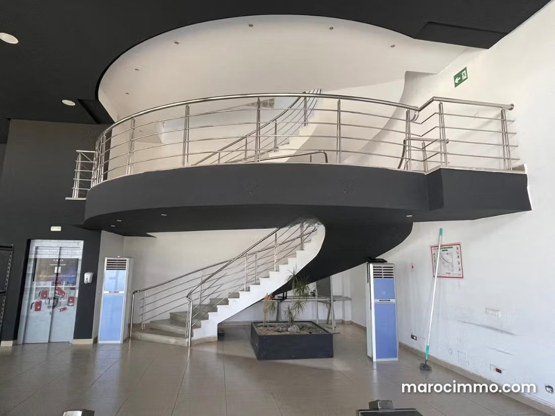8,800 m² Commercial Property for Lease, Ain Harrouda, 5 Levels — Ain Harrouda