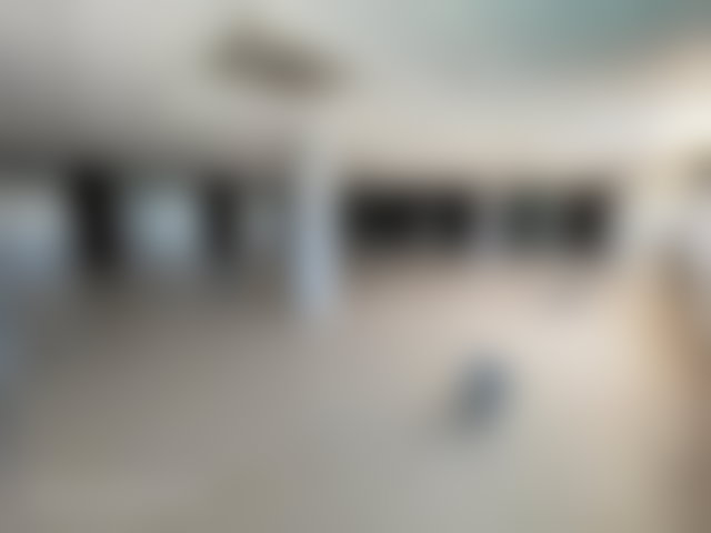 مبنى صناعي فسيح للإيجار بعين حرودة — 2