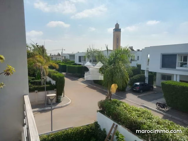 Villa à Vendre de 484.0 m² à Bouskoura, Bouskoura — 2