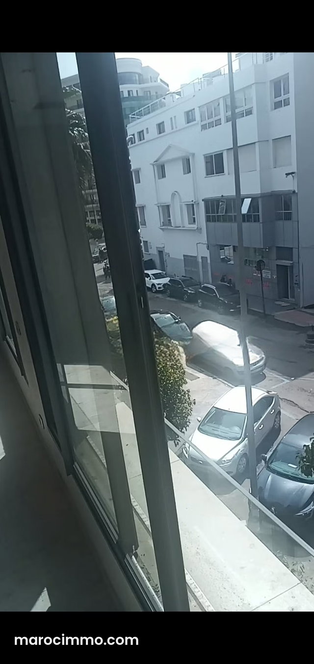 For rent a beautiful apartment with 2 parking spaces — 3