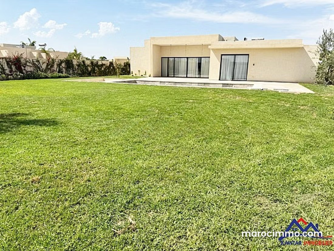Contemporary 4-bedroom villa with swimming pool, Route de Ouarzazate — Marrakesh