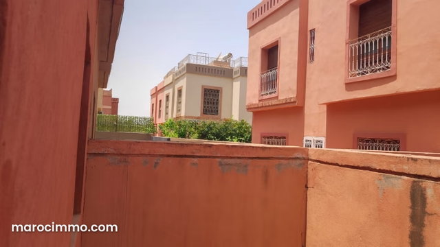 Villa Semi fini à saisir — 2