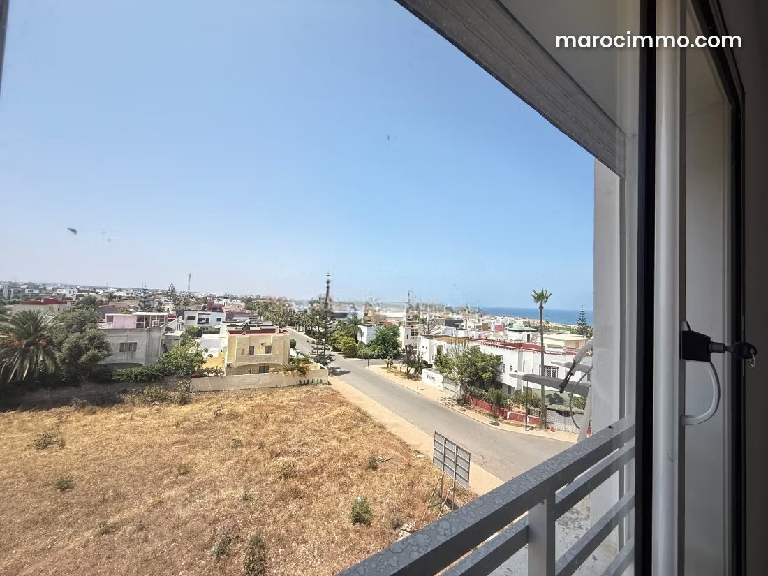 100 m² Apartment with Sea Views, Harhoura, Temara — Temara