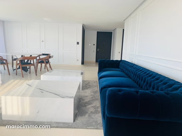 Luxurious Furnished Apartment FRONT SEA — 5