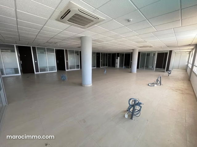 Plateau bureau 2200 m² Ain Harrouda — عين حرودة