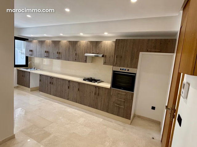 Très bel appartement familial à la location vide neuf jamais habité — 5