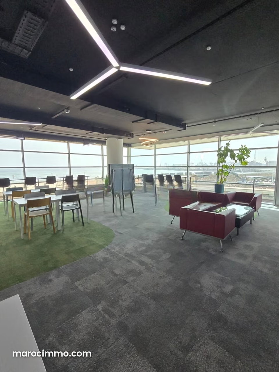 High-End Offices for Rent – Casablanca Marina: Exceptional Sea View