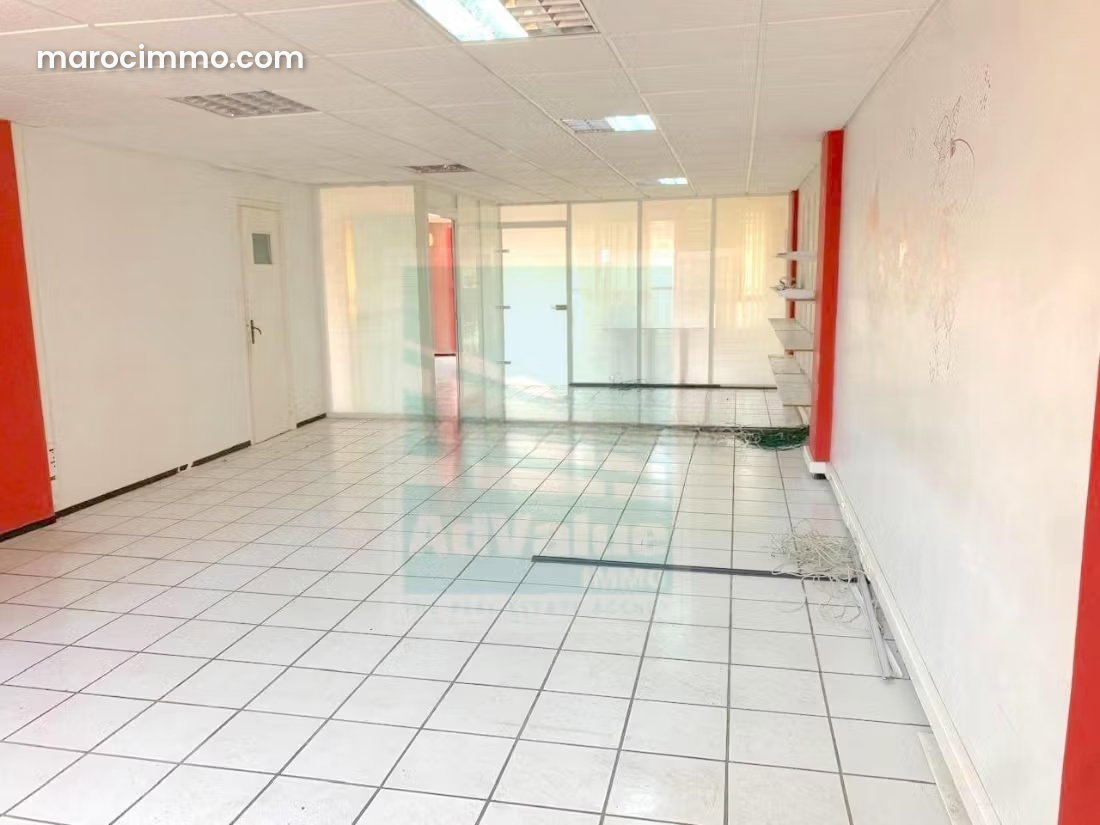 106 m² Office for Rent in Maarif, Casablanca, with Terrace — Casablanca