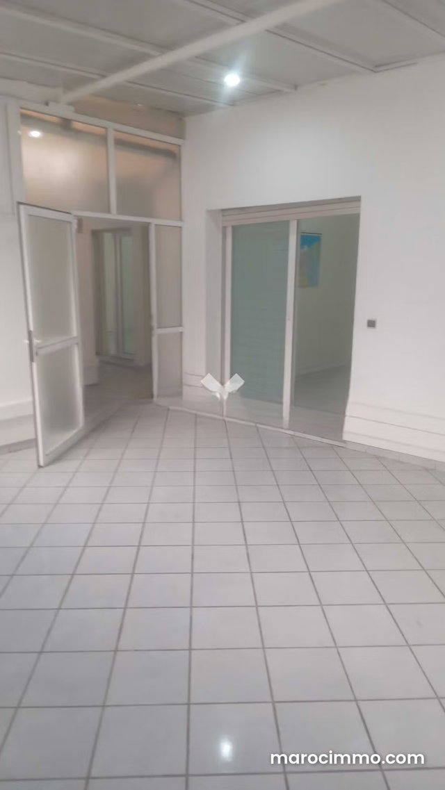 Appartement à Vendre de 132.0 m² à Casablanca, Hopitaux — 2
