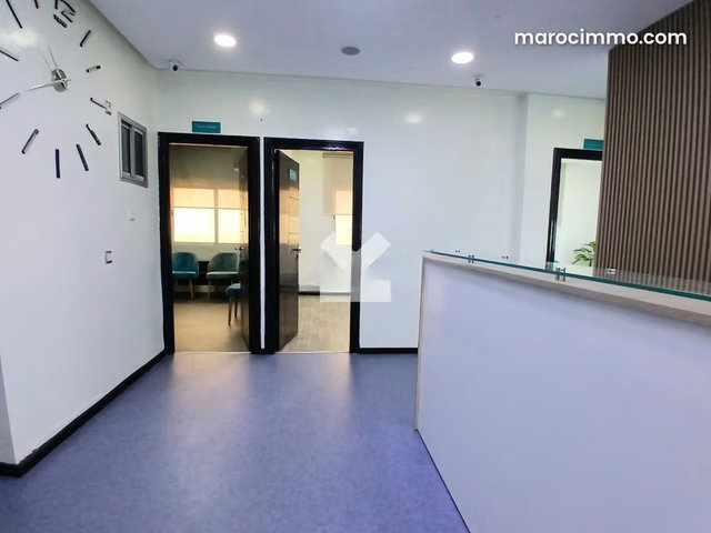 Bureau à Louer de 96.0 m² à Casablanca, Sidi Moumen — 2