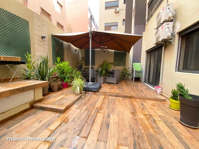 Duplex lumineux avec grande terrasse à Izdihar — Marrakech