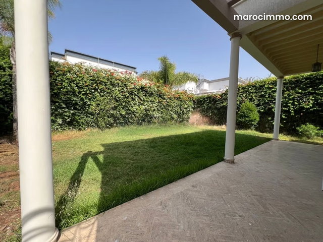 Luxurious California Villa for Rent. 6 Large Rooms. Garden and Patio — 2