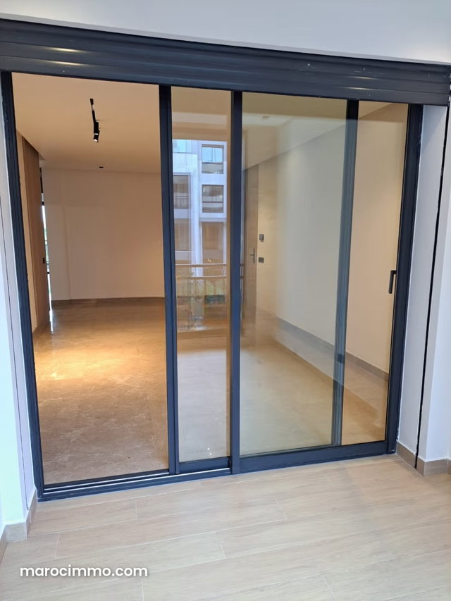 Sans vis à vis, appartement en location à Souissi — 5